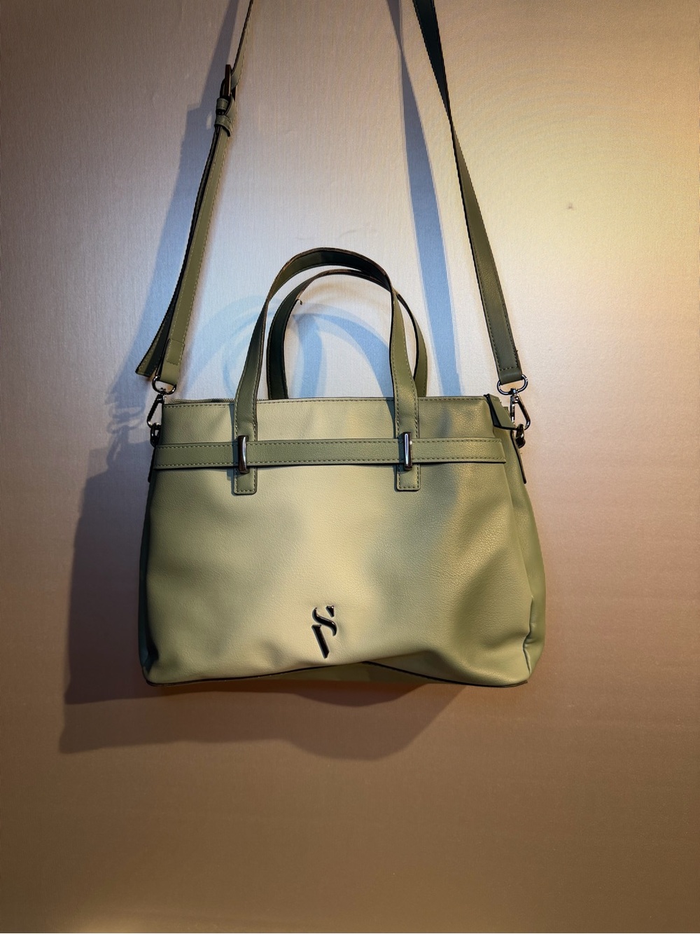 Simply Vera Vera Wang Sage Green Leather Shoulder Tote